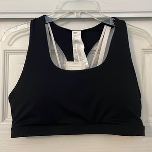 Fabletics medium impact sports bra